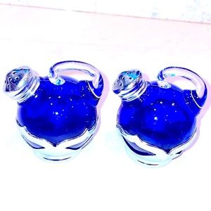 Cambridge Cobalt Blue Glass Tilt Salt & Pepper Shakers with Farberware Holder